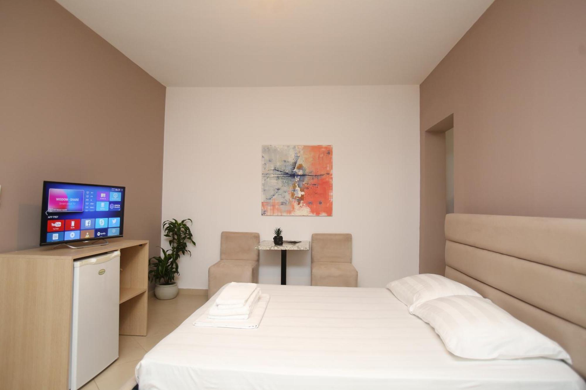Tekb Rooms & Apartments Влёра Экстерьер фото